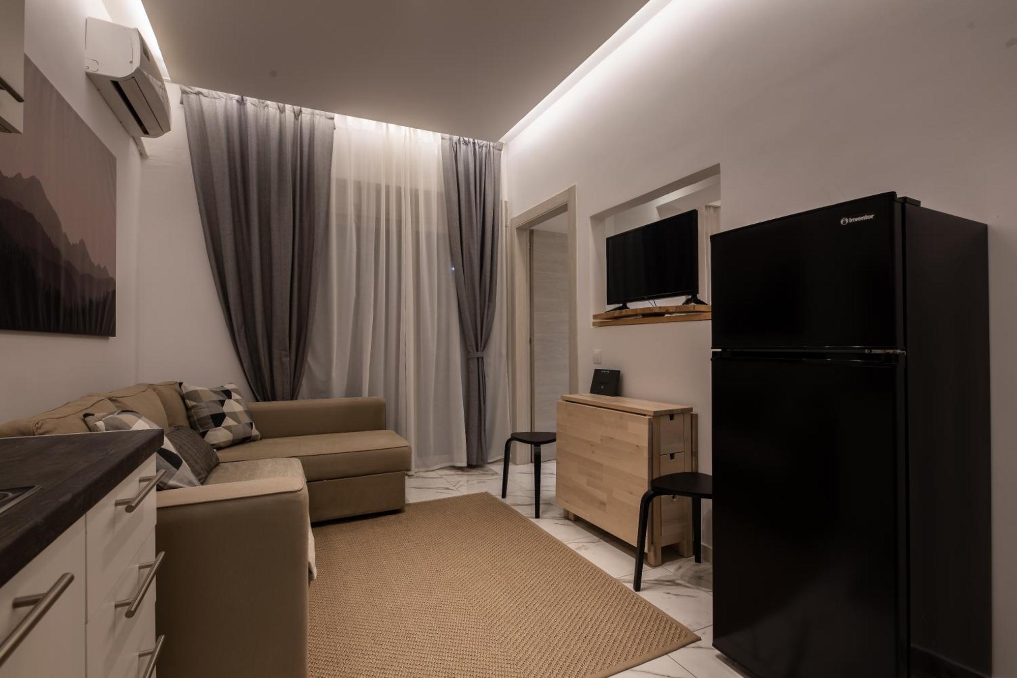 Luxury Apartment In The Center Of Ioannina City Exteriör bild